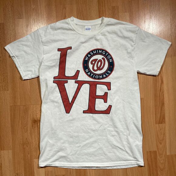 LOVE Washington Nationals T-Shirt • White Gildan Baseball Graphic Tee (Large) - Picture 1 of 4